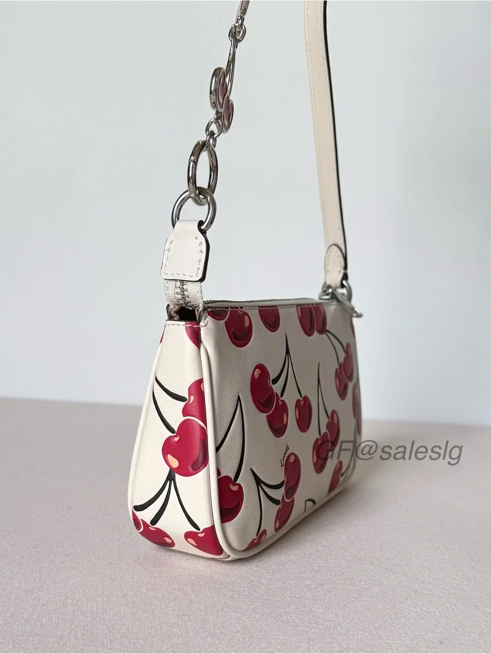 Coach authentic new